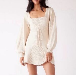 Free People Emmaline Cable Knit Mini Sweater
Dress Ivory Boho M